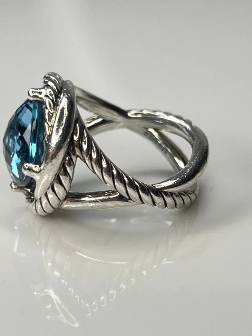 Authentic DAVID YURMAN blue topaz sterling silver cocktail infinity ring size 6